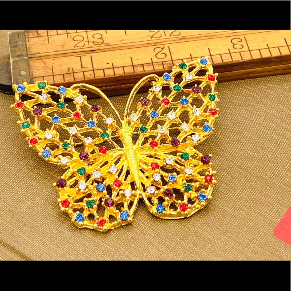 Jeweled butterfly vintage brooch filigree colorful